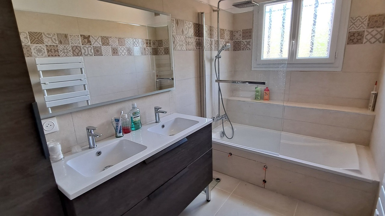 Photo of Bathroom in Giens