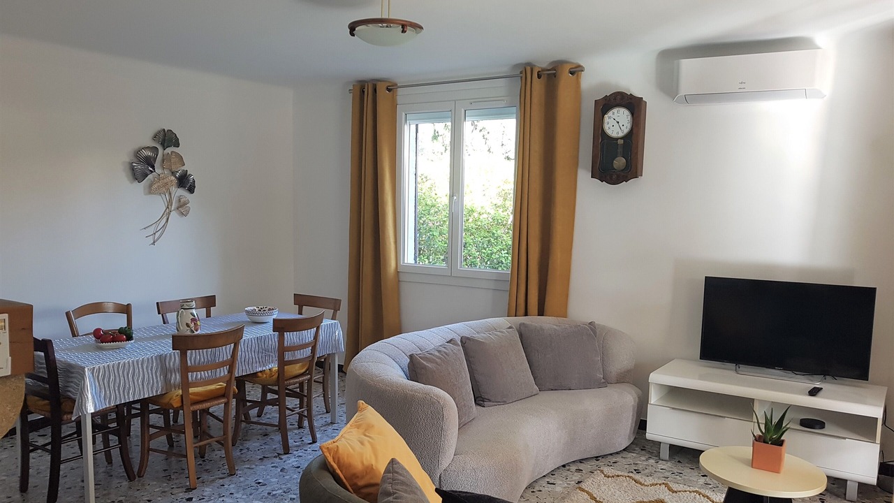 Photo of Livingroom in Les Hauts de Villeneuve