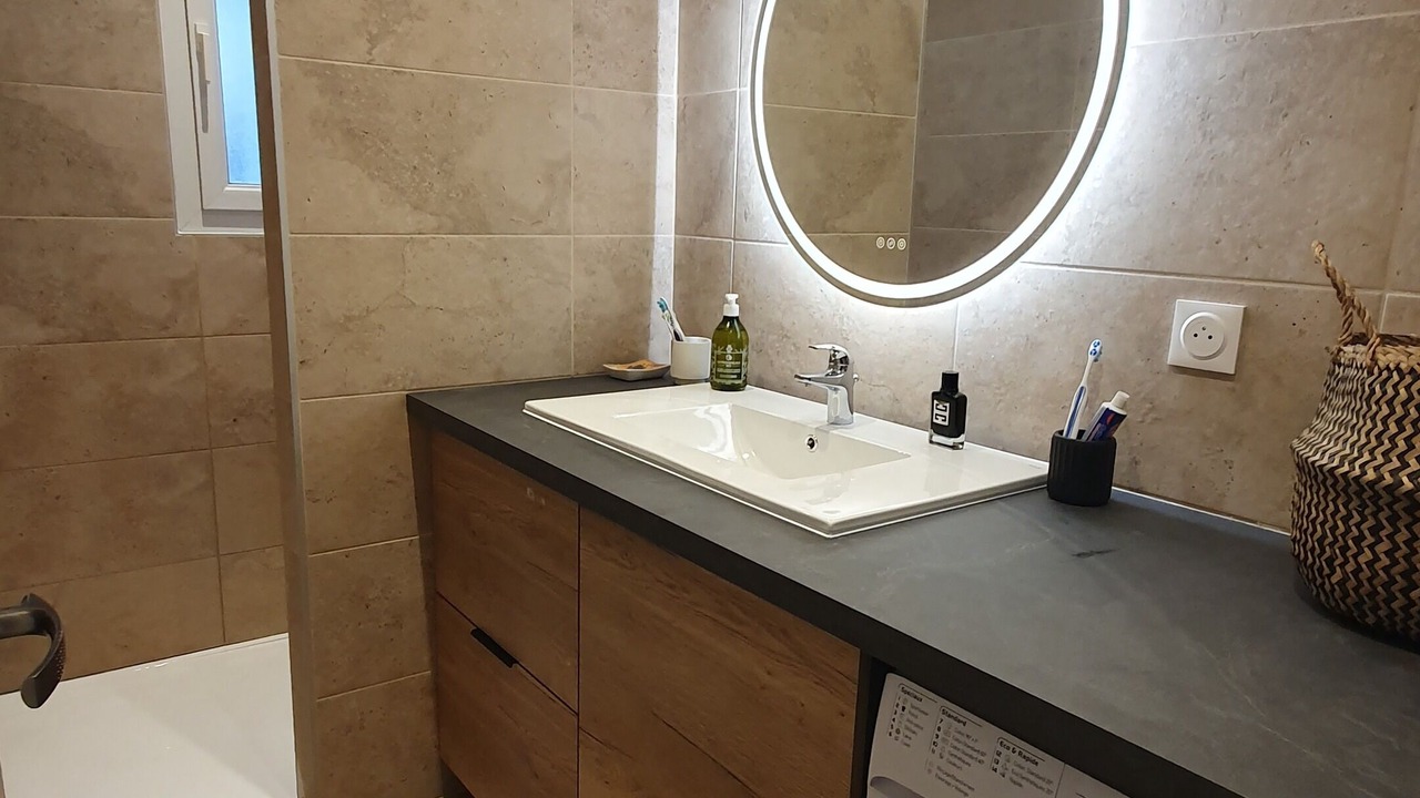 Photo of Bathroom in St.-Remy-de-Provence