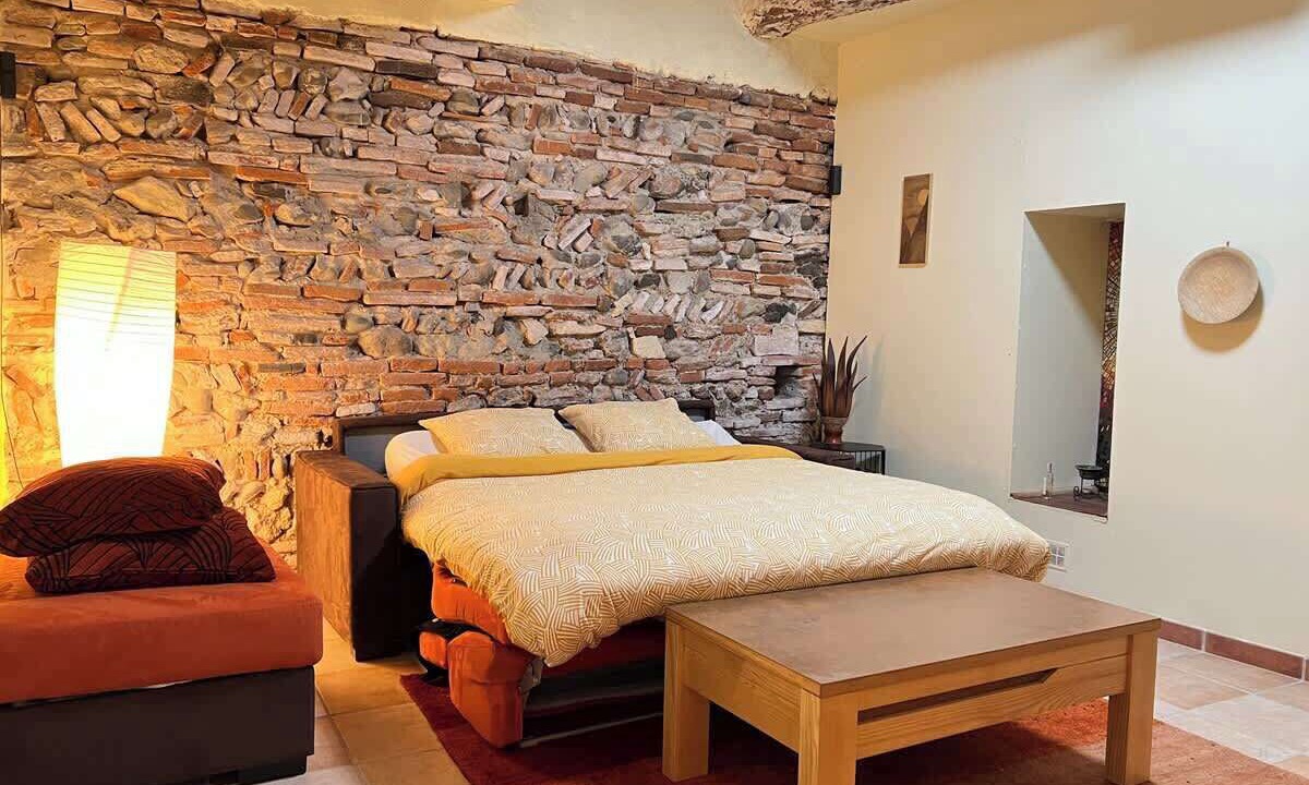 Photo of Bedroom in Toulouse City-Centre