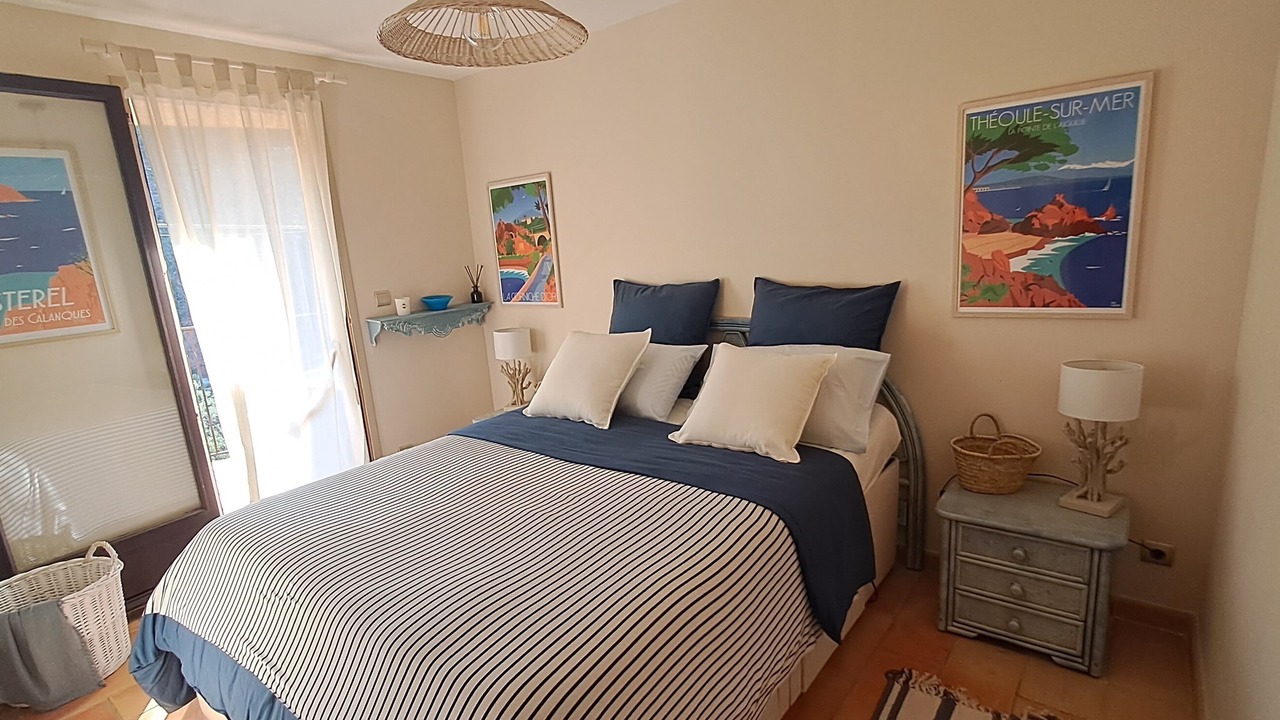 Photo of Bedroom in Theoule-Superieur