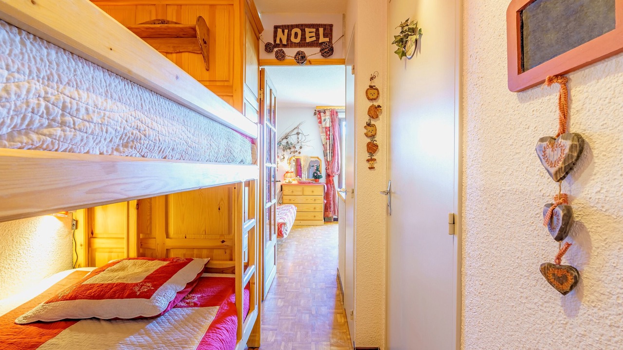 Photo of Bedroom in Montclar