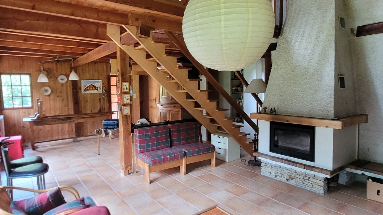 Photo of Livingroom in Saint-Etienne-en-Devoluy