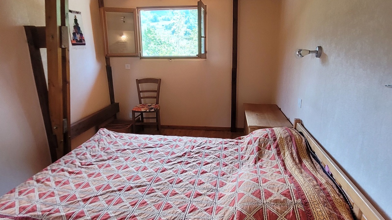 Photo of Bedroom in Saint-Etienne-en-Devoluy