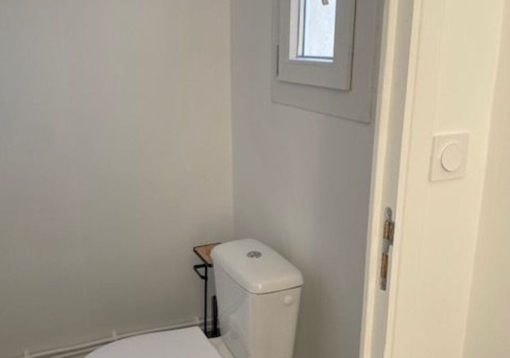 Photo of Bathroom in Aubagne