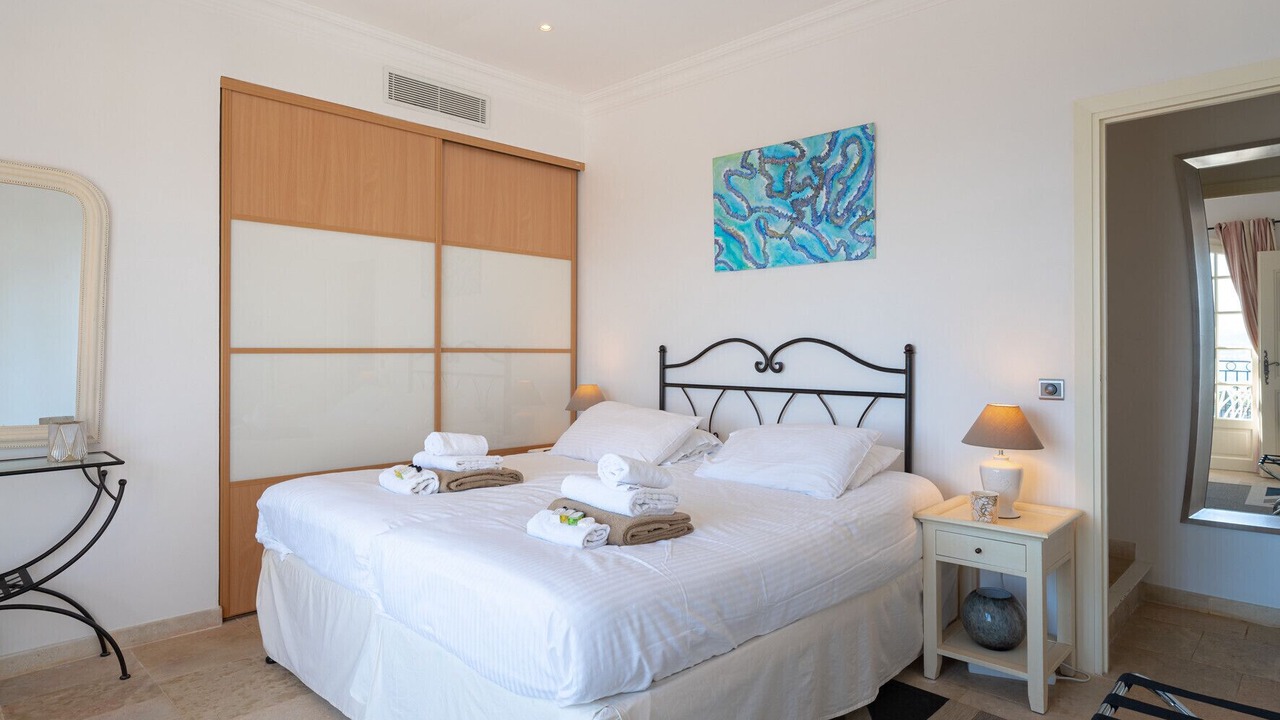 Photo of Bedroom in Theoule-sur-Mer