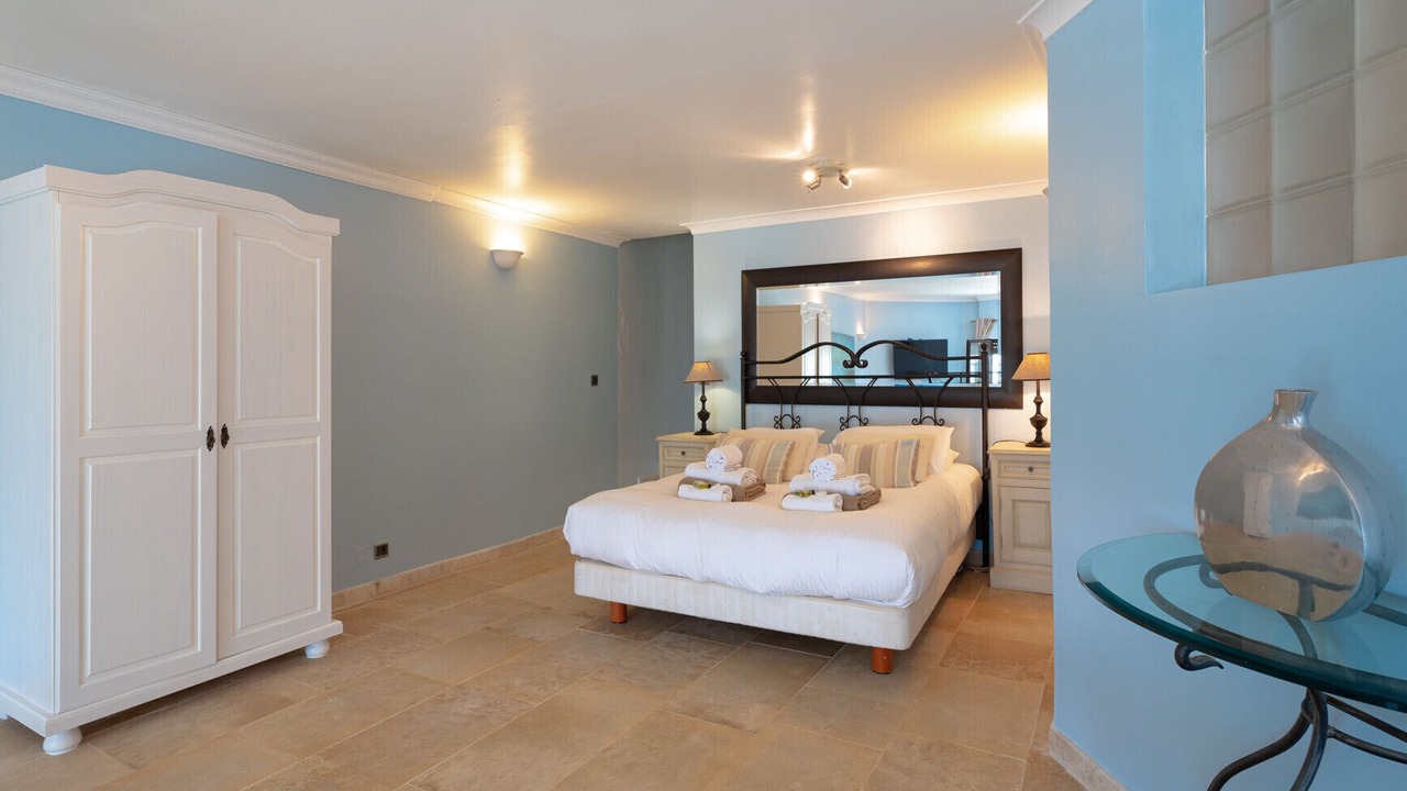Photo of Bedroom in Theoule-sur-Mer