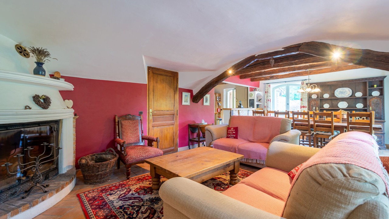 Photo of Livingroom in Menerbes