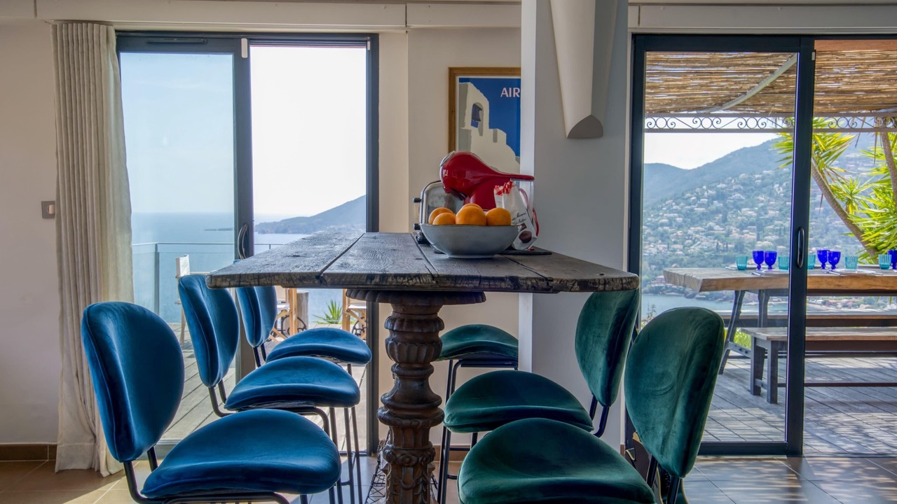 Photo of Livingroom in Theoule-Superieur