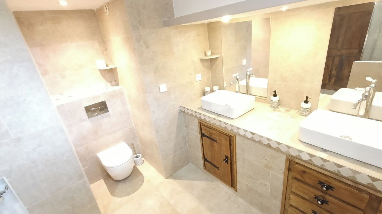 Photo of Bathroom in Pernes-les-Fontaines