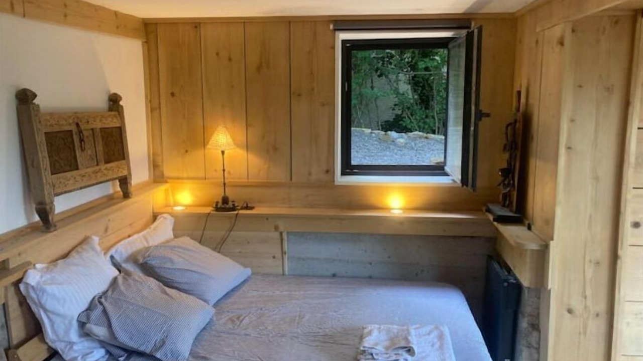 Photo of Bedroom in Cadenet