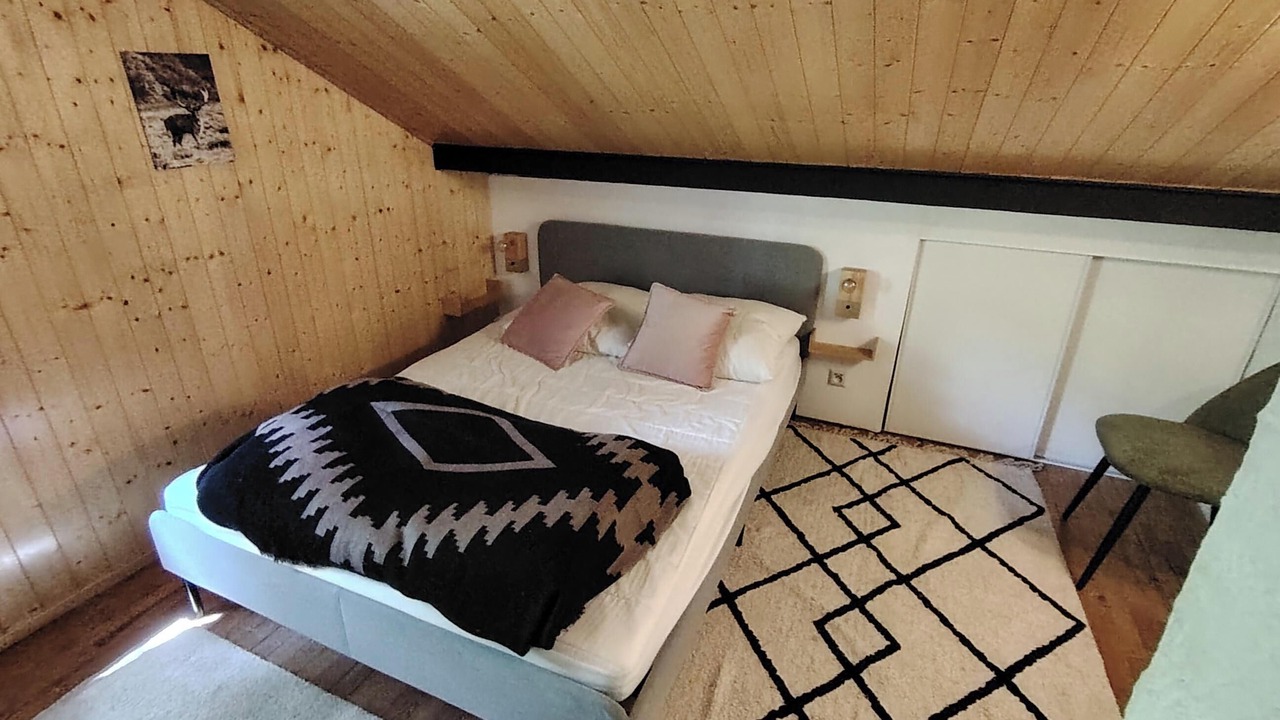 Photo of Bedroom in Montclar