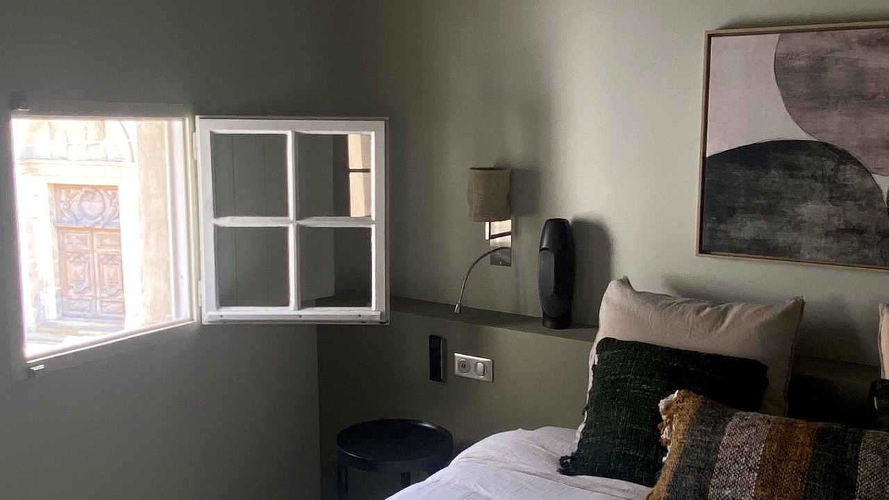 Photo of Bedroom in L'Isle-sur-la-Sorgue