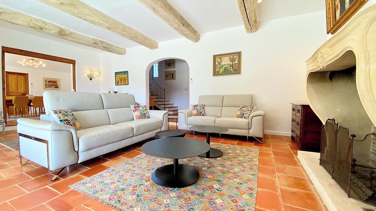 Photo of Livingroom in Beaumettes