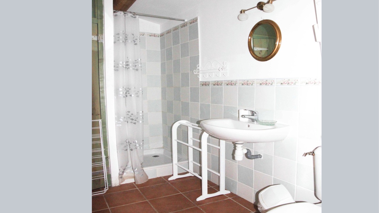 Photo of Bathroom in Sablet