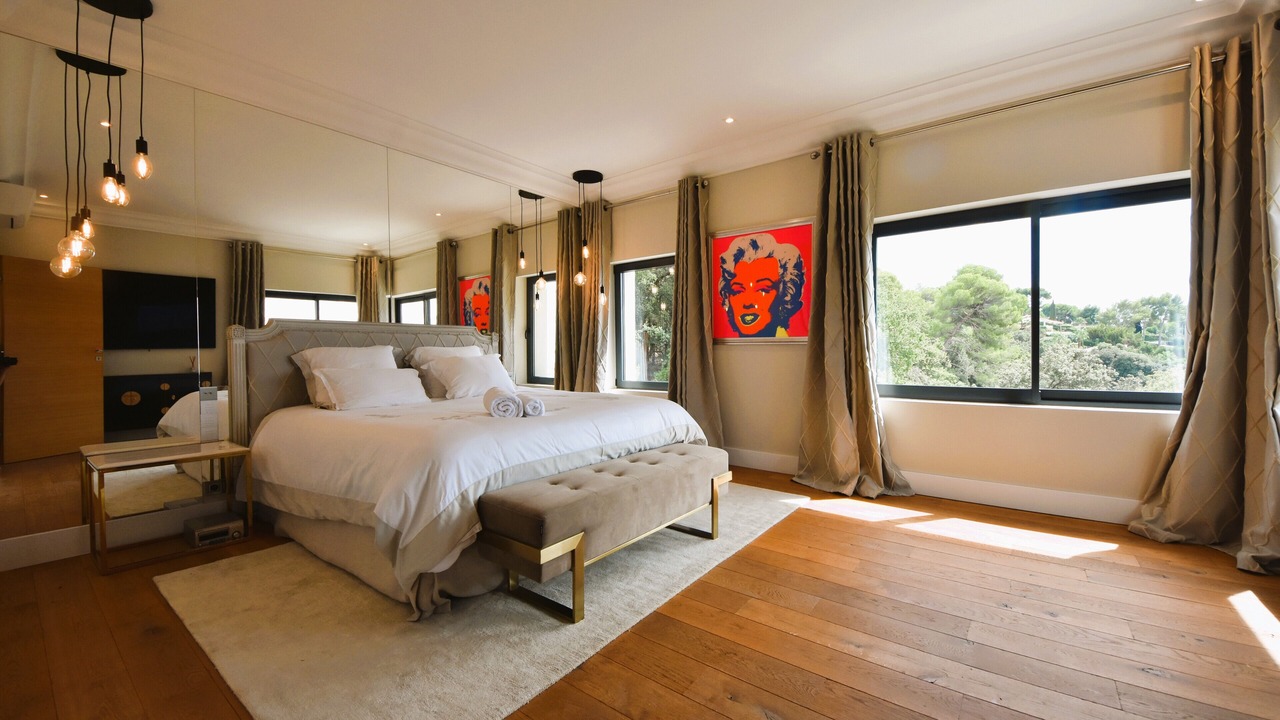 Photo of Bedroom in California - Pezou
