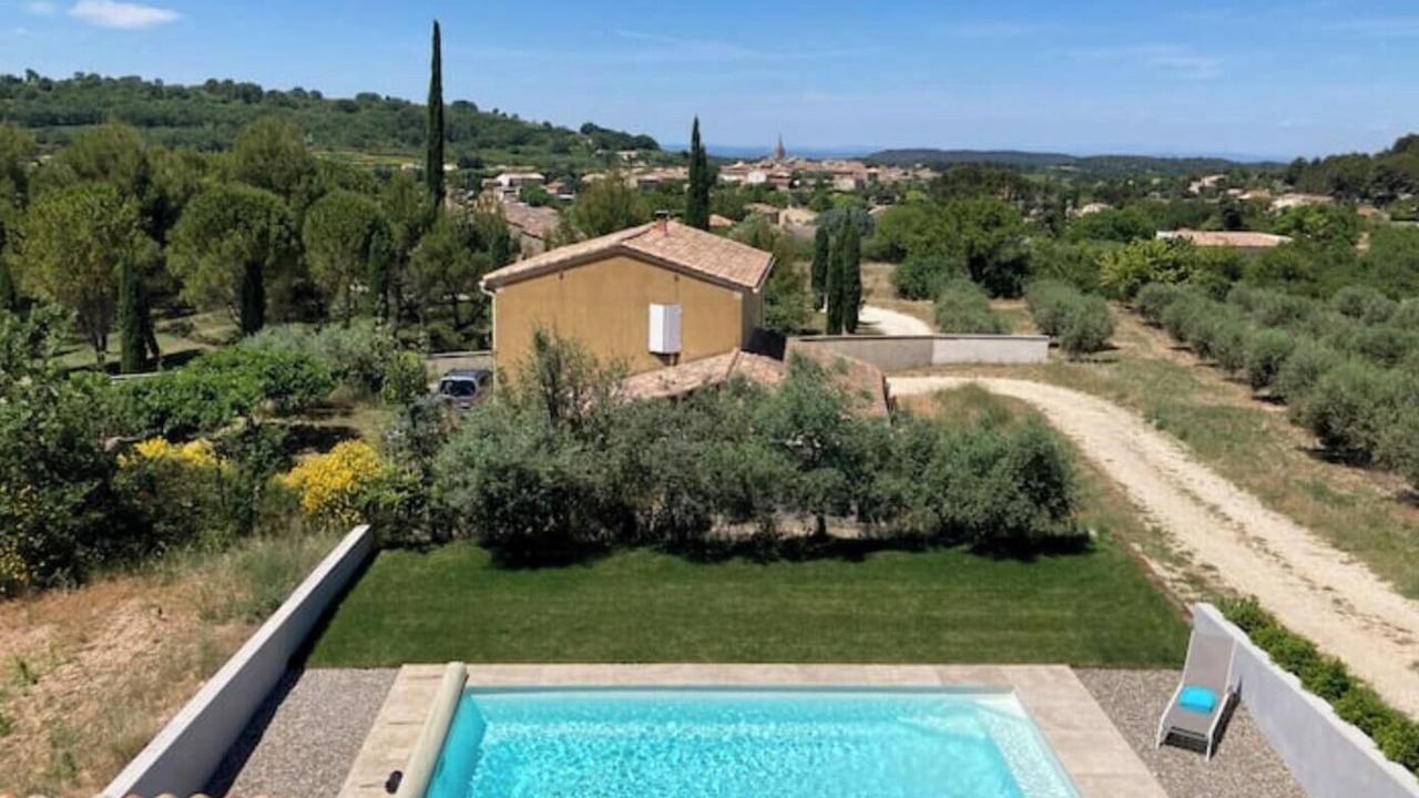 Photo of Outdoor in Malemort-du-Comtat