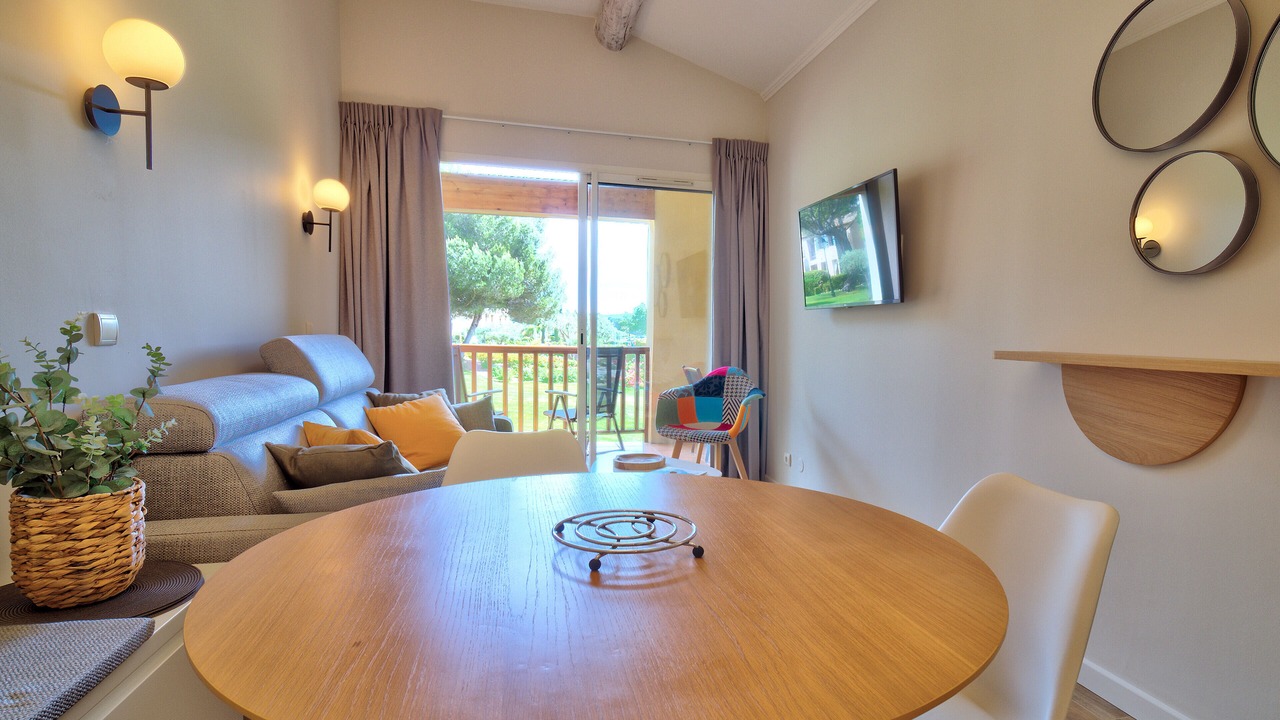 Photo of Livingroom in Pont Royal