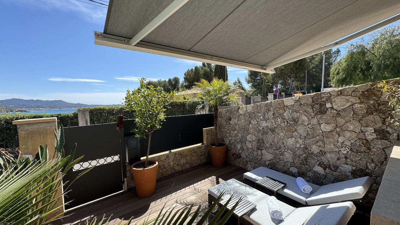 Photo of Patio Balcony in Sanary-sur-Mer