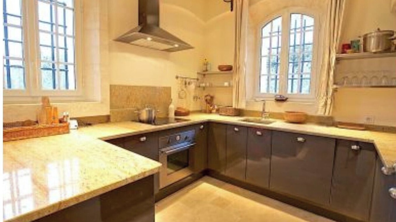 Photo of Kitchen in Mouries