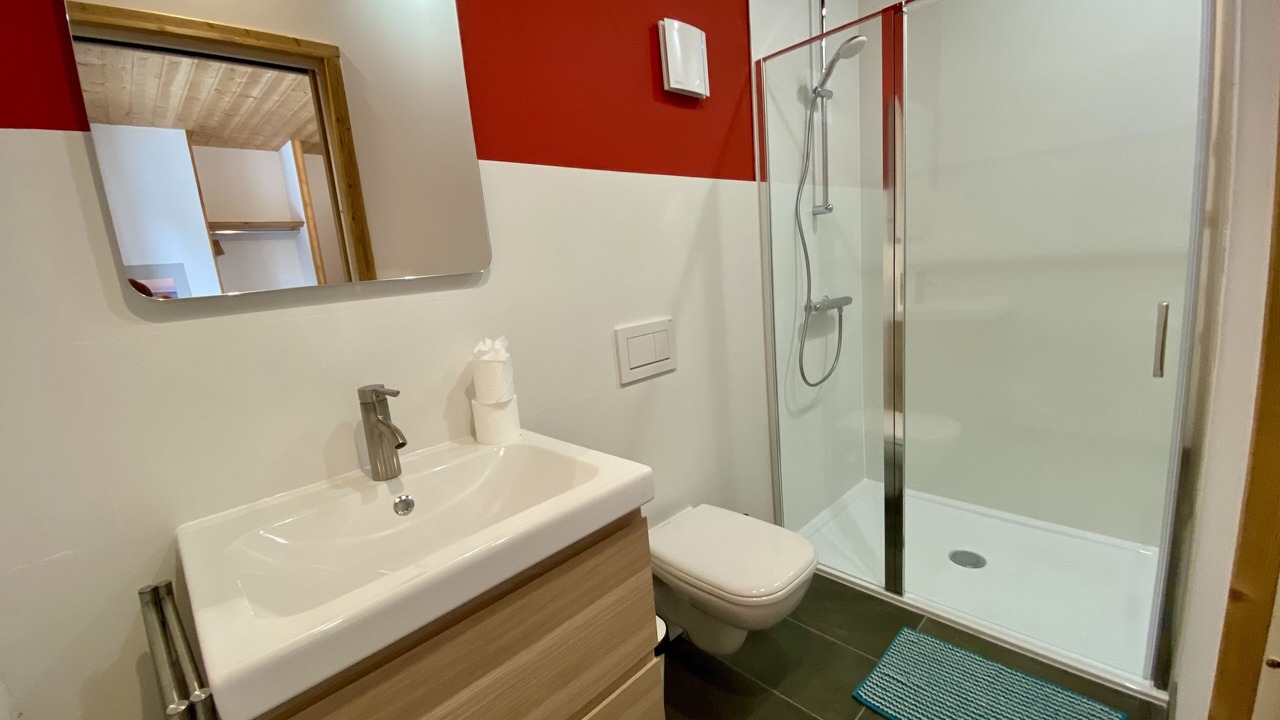 Photo of Bathroom in Venosc