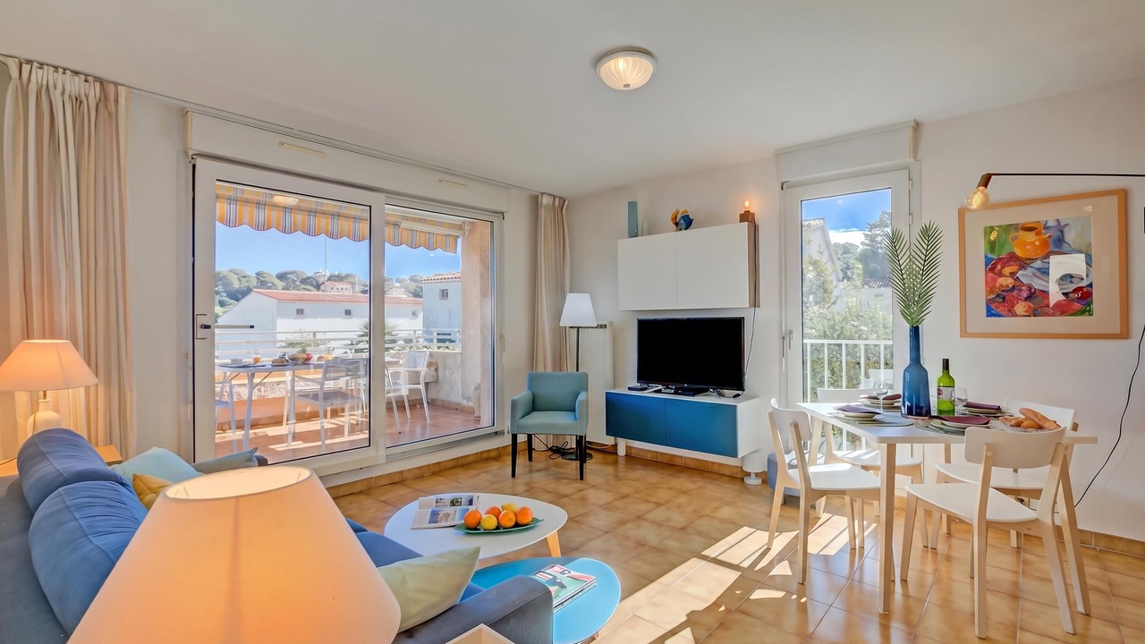 Photo of Bedroom in Cap-d'Antibes