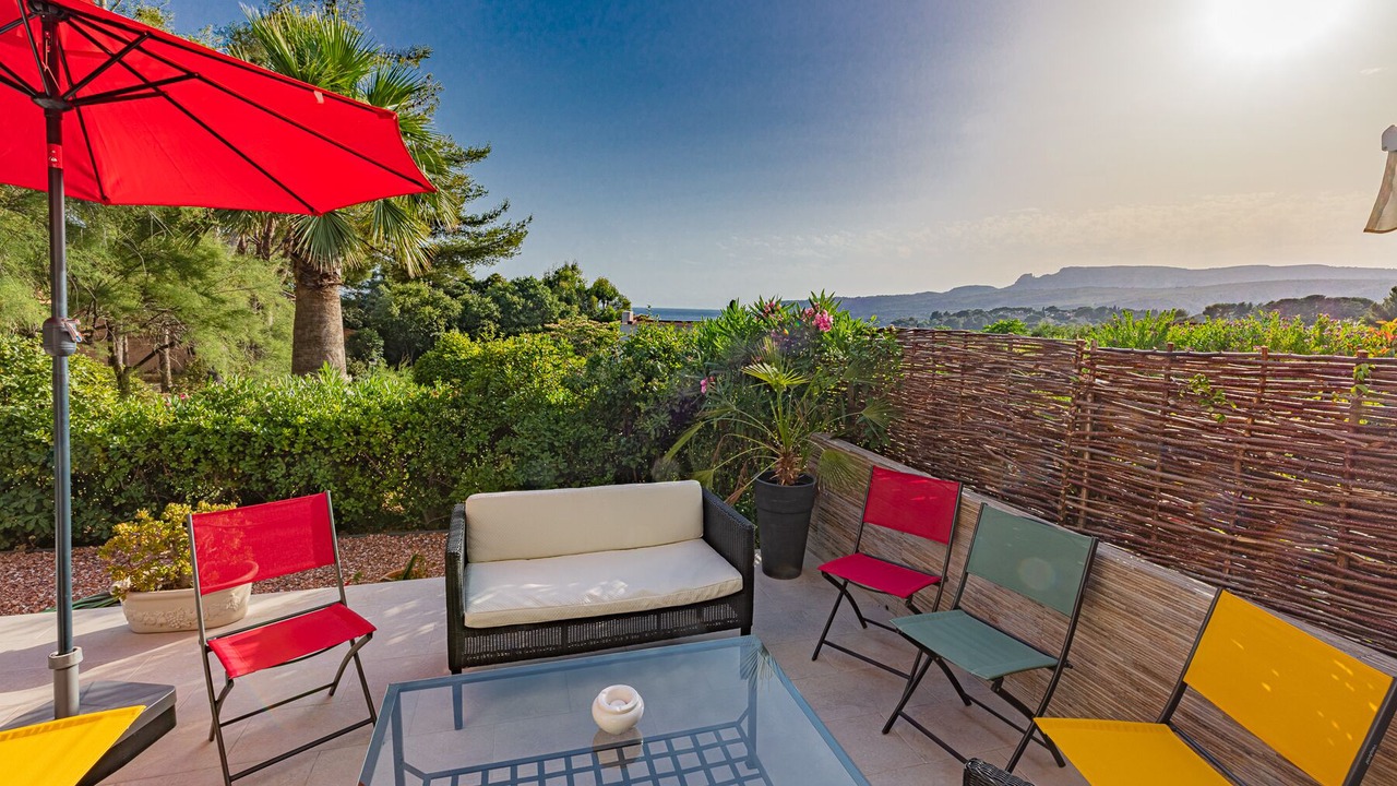 Photo of Patio Balcony in Cassis
