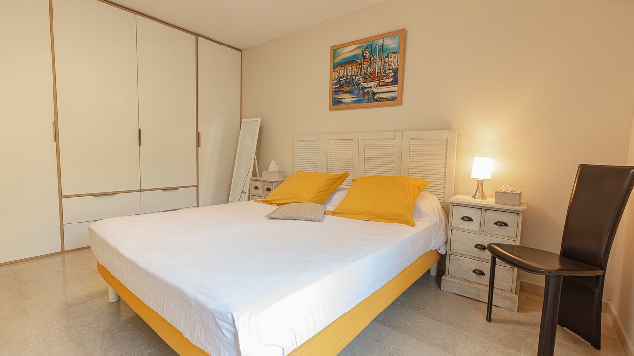 Photo of Bedroom in Cassis