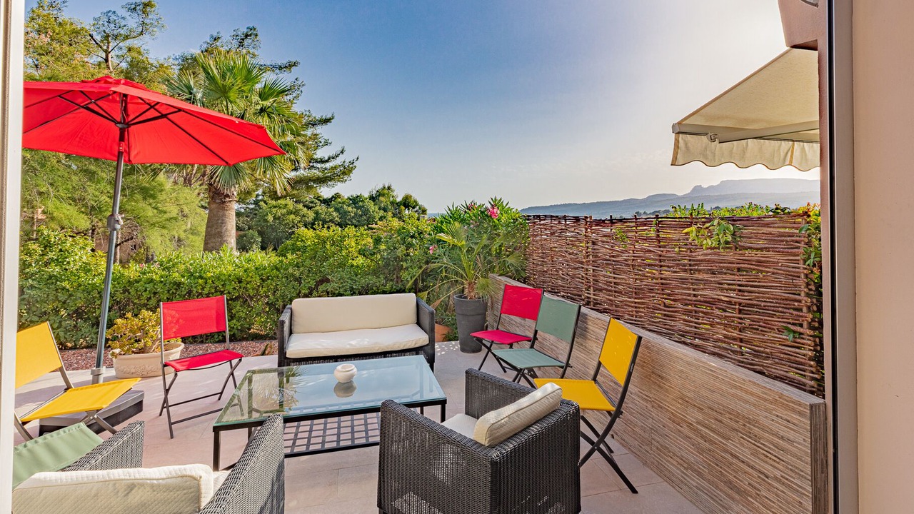 Photo of Patio Balcony in Cassis