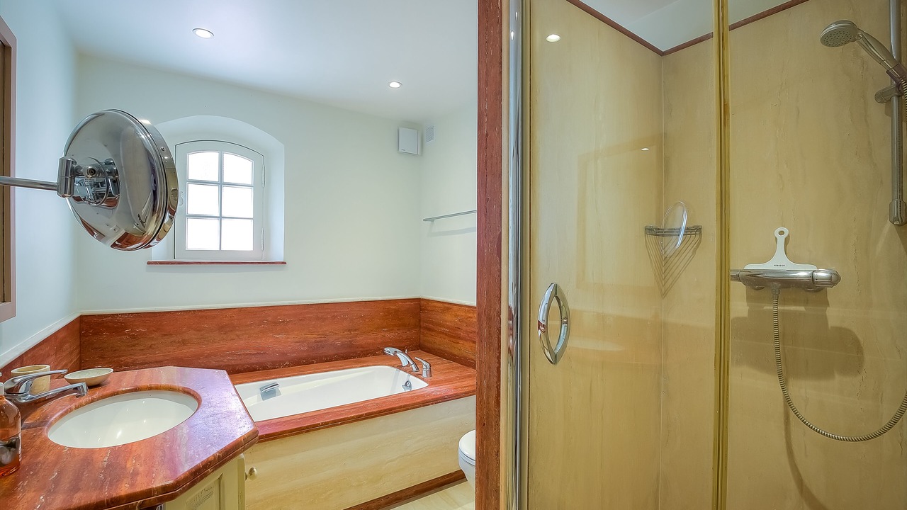Photo of Bathroom in Saint-Jacques
