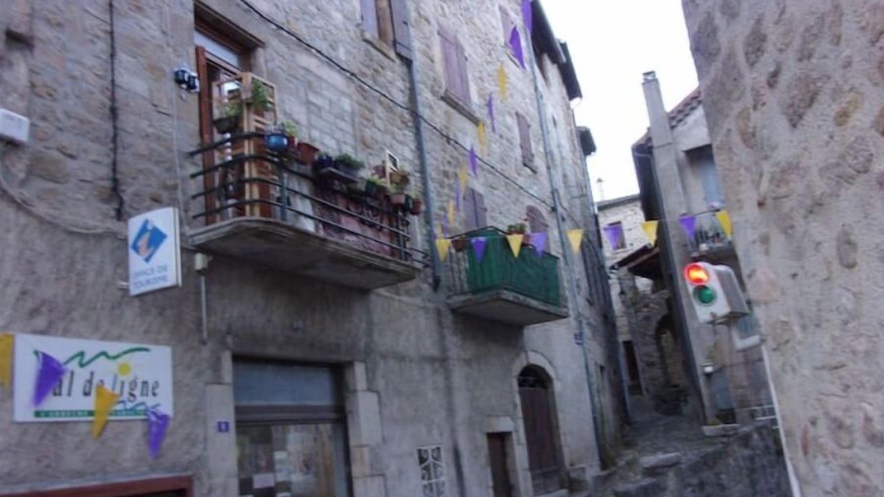 Photo of Outdoor in Largentiere