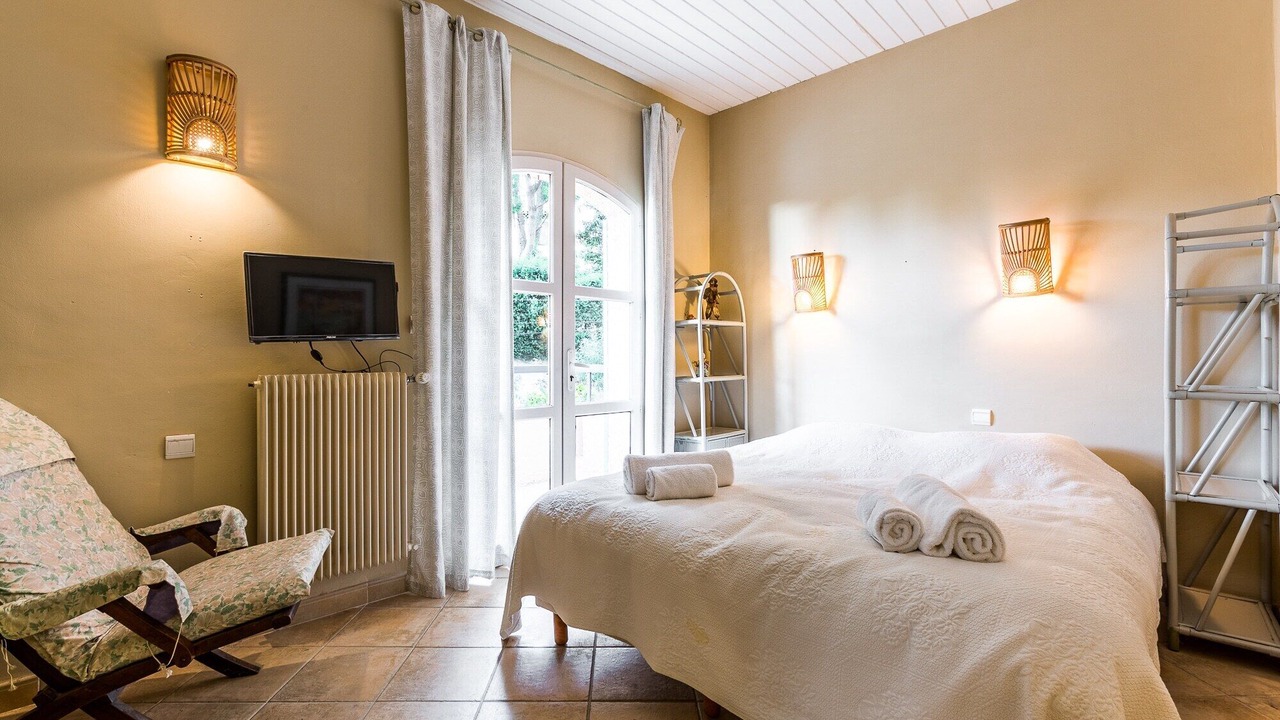 Photo of Bedroom in Cassis