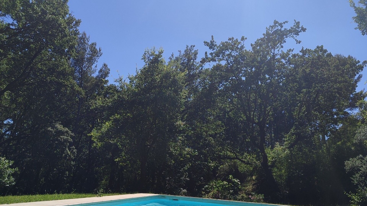 Photo of Outdoor in Eguilles