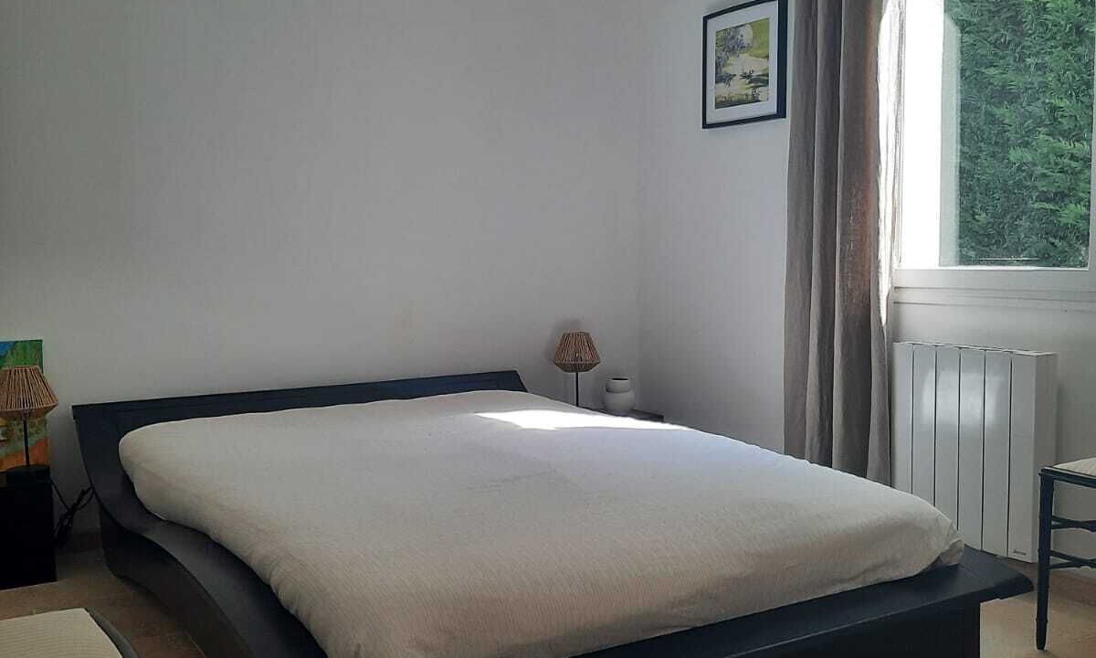 Photo of Bedroom in Eguilles