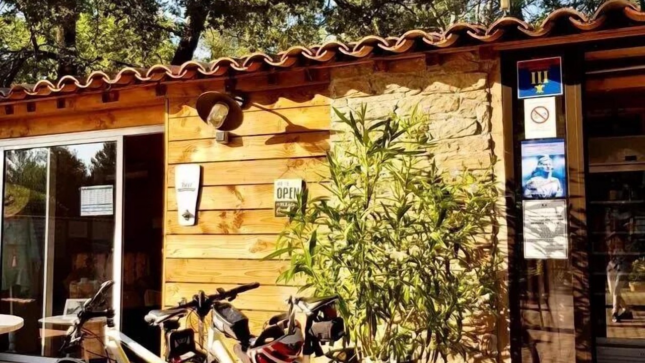 Photo of Outdoor in Peynier