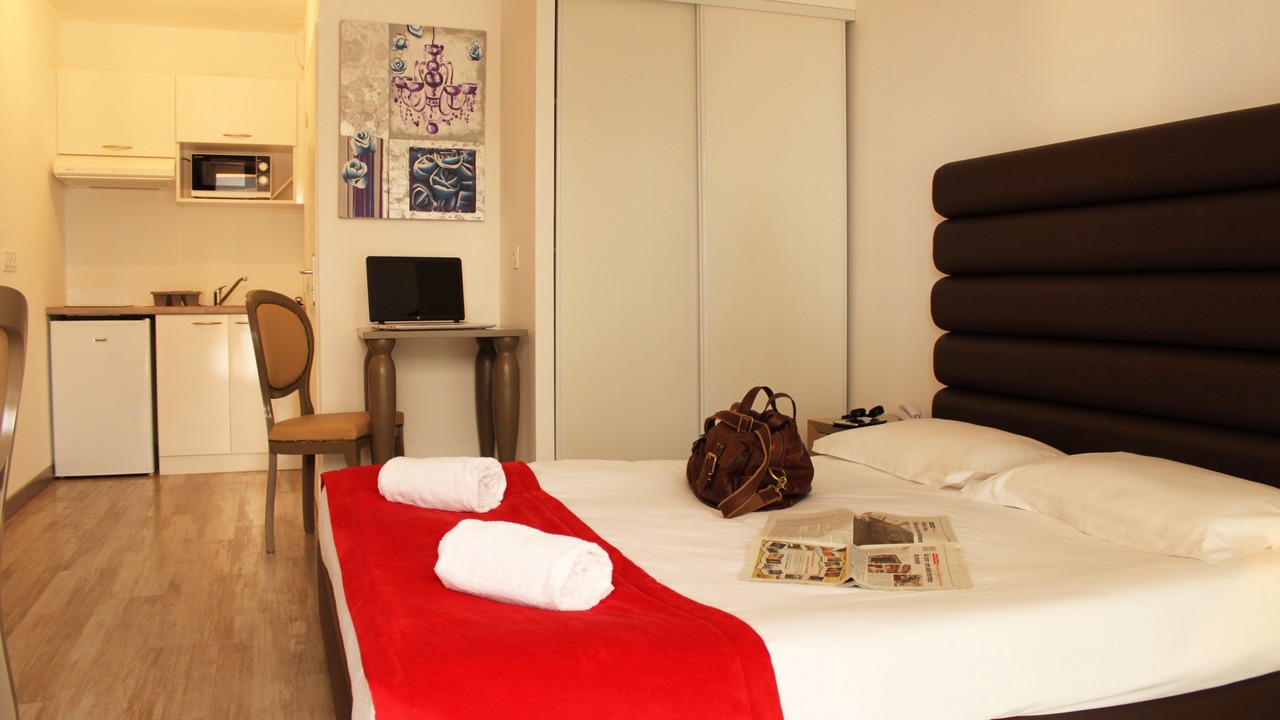 Photo of Bedroom in Eguilles