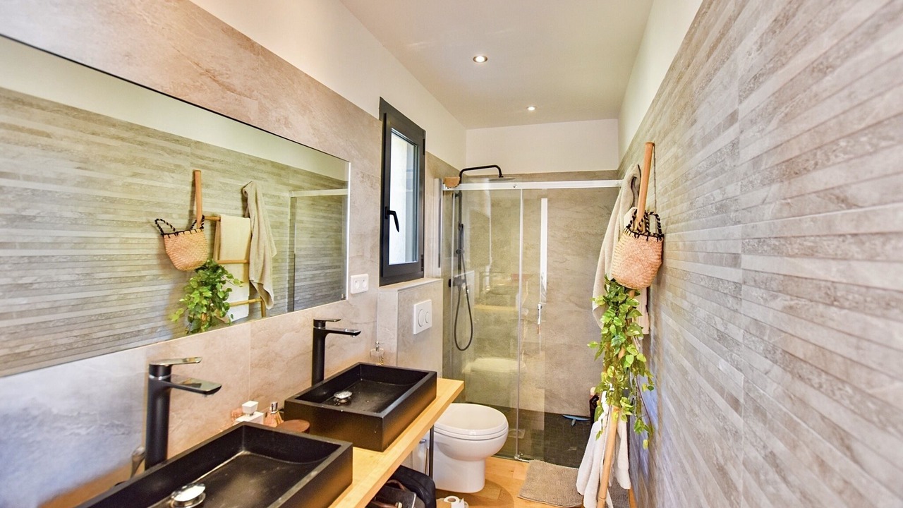 Photo of Bathroom in Cavalaire-sur-Mer