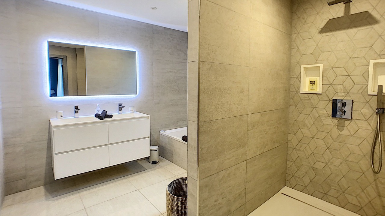 Photo of Bathroom in Mouans-Sartoux