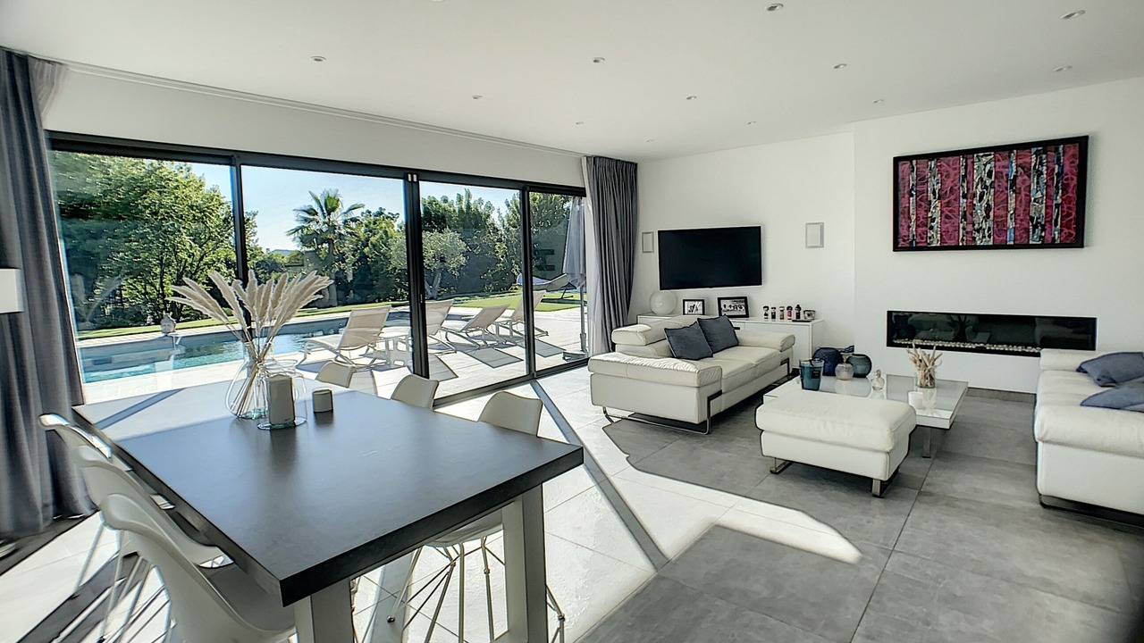 Photo of Livingroom in Mouans-Sartoux