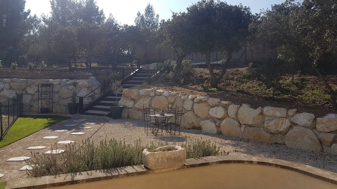 Photo of Outdoor in Eygalieres