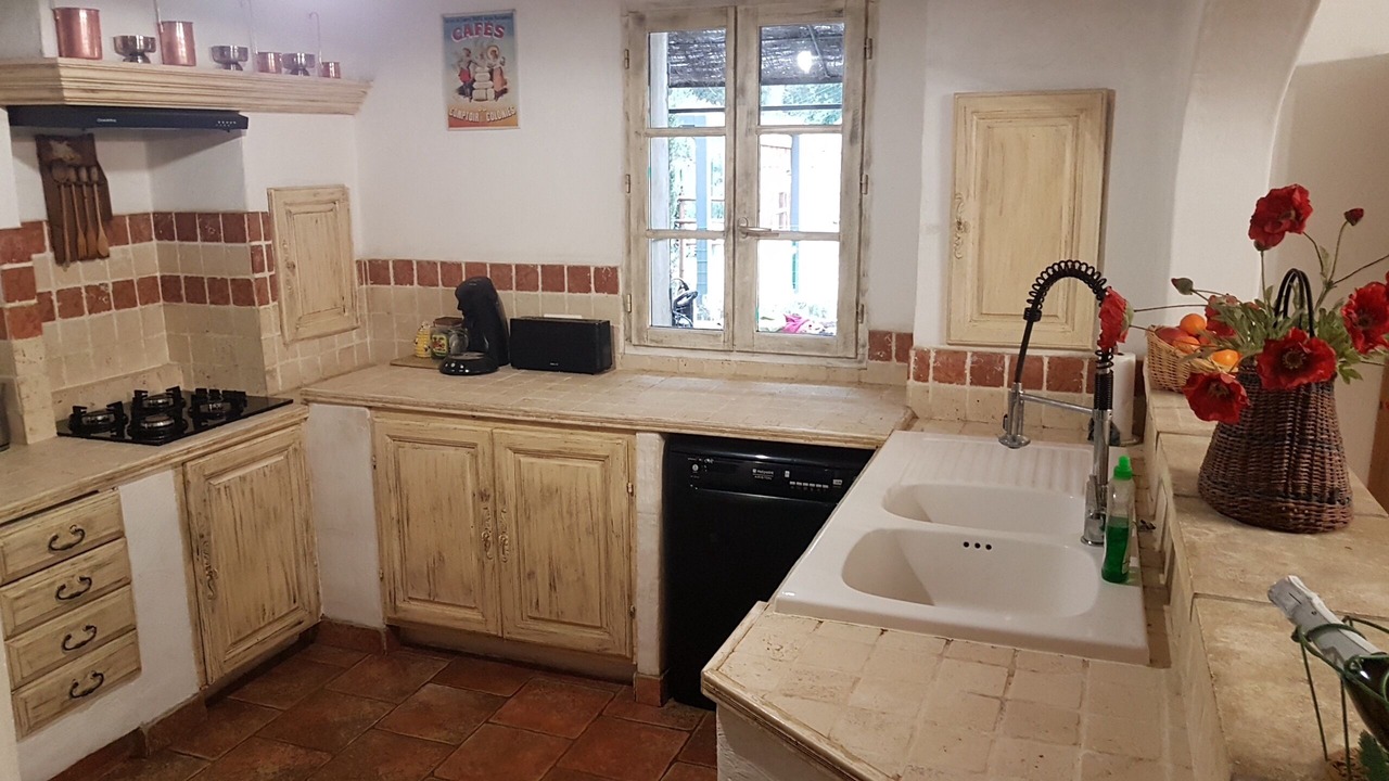 Photo of Kitchen in Eygalieres