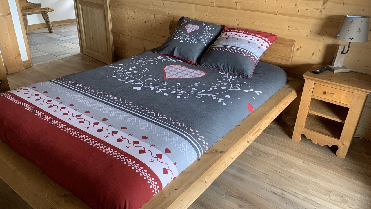 Photo of Bedroom in Saint-Julien-en-Vercors