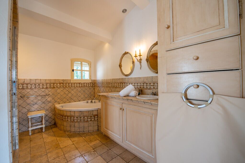 Photo of Bathroom in Grimaud