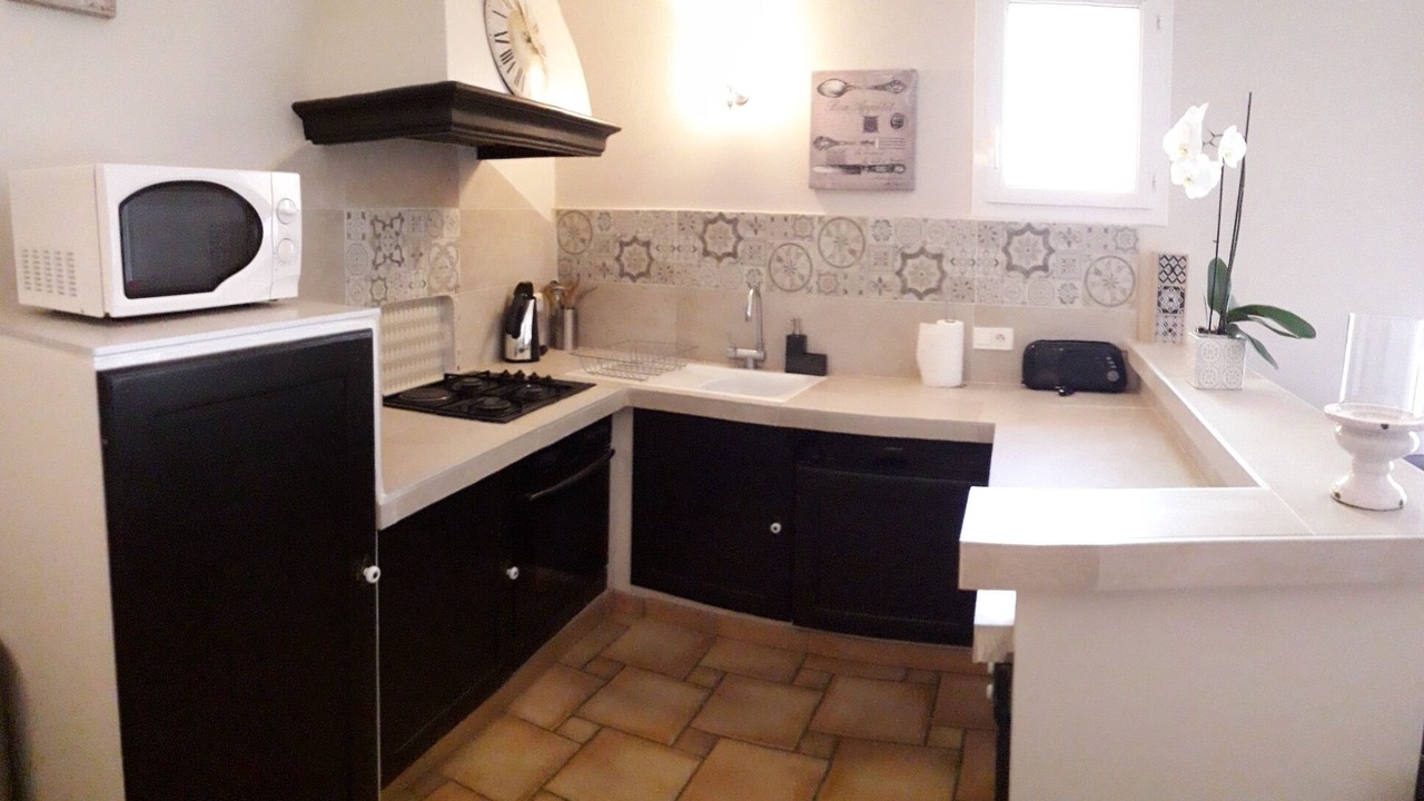 Photo of Kitchen in Saint-Maurice-sur-Eygues