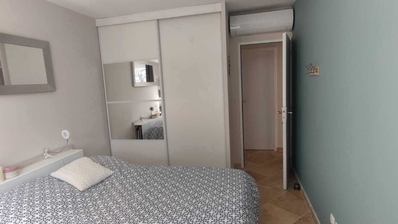 Photo of Bedroom in Uchaux