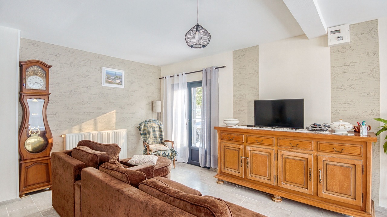 Photo of Livingroom in Saint-Amandin