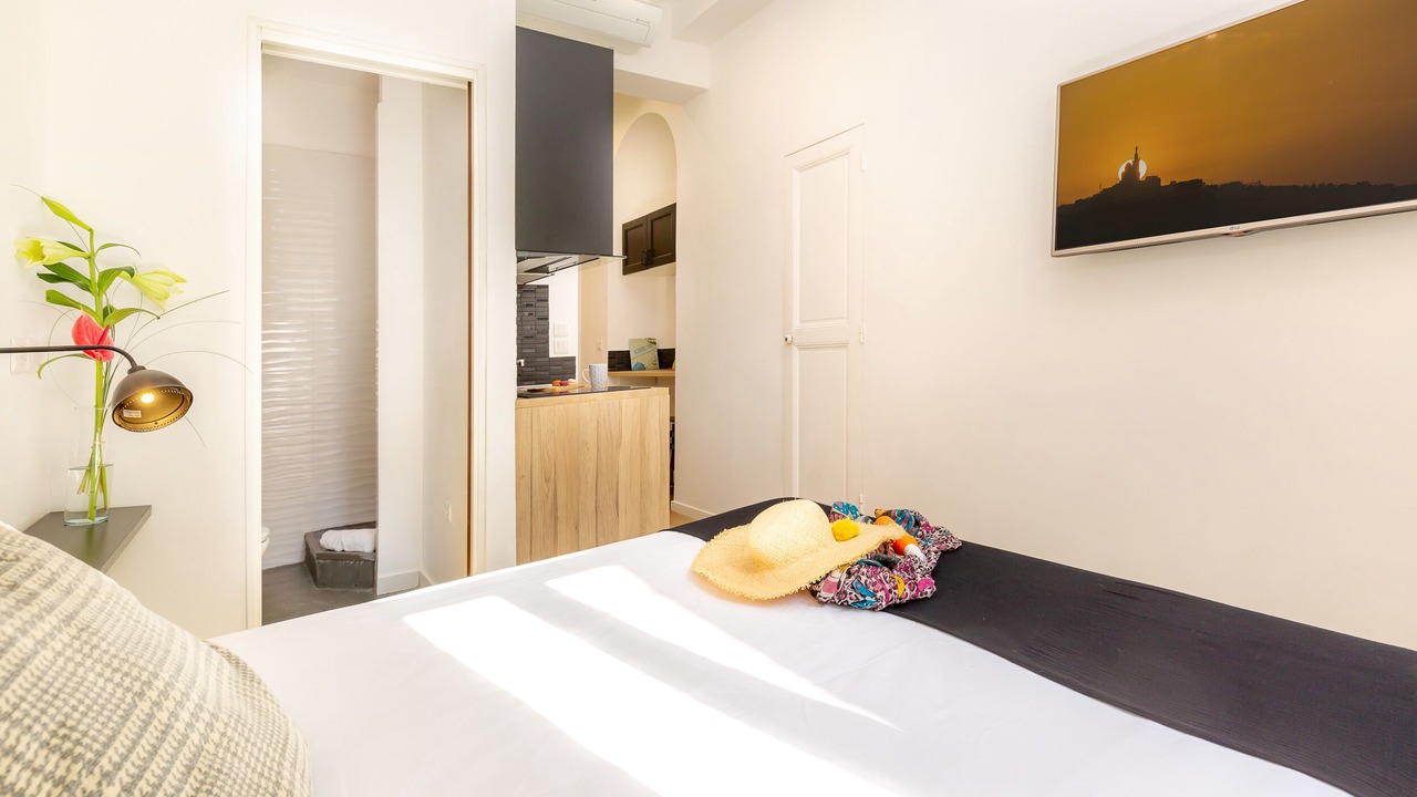 Photo of Bedroom in Opera