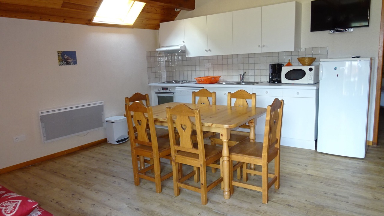 Photo of Kitchen in La Chapelle-en-Valgodemard