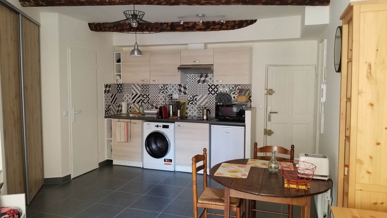 Photo of Kitchen in Aix-en-Provence Historic Centre