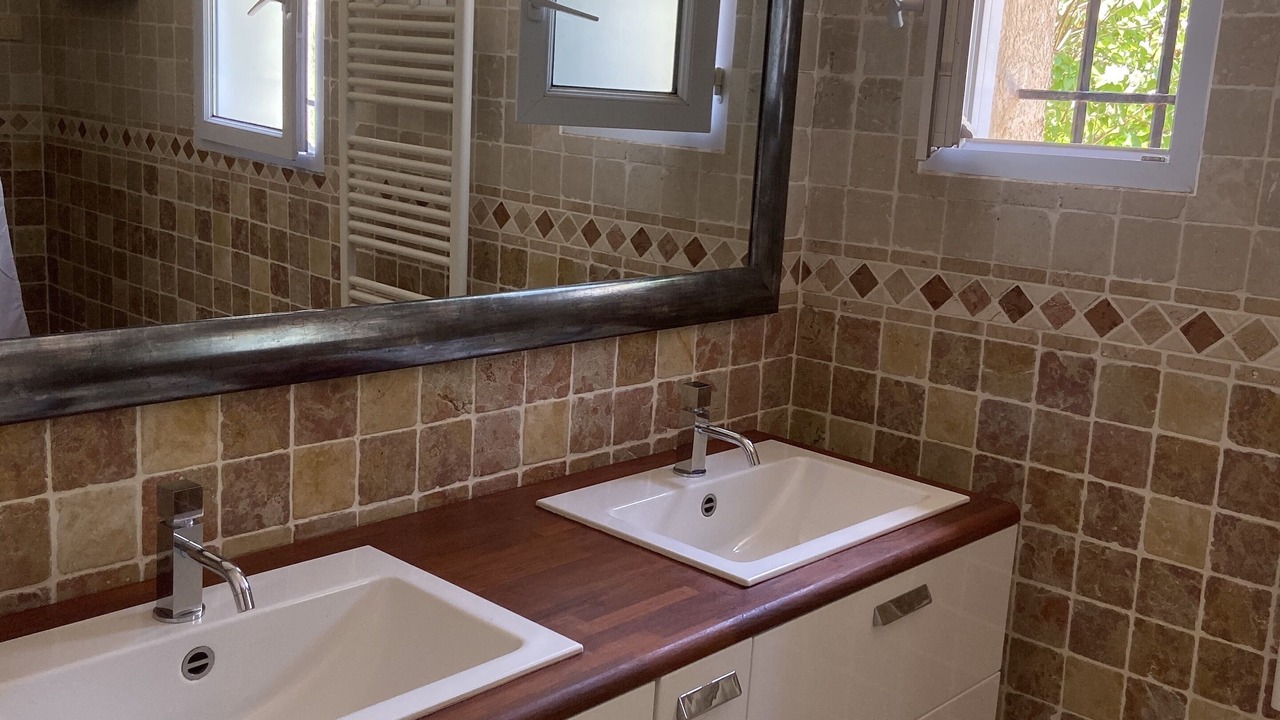 Photo of Bathroom in Saint-Cezaire-sur-Siagne